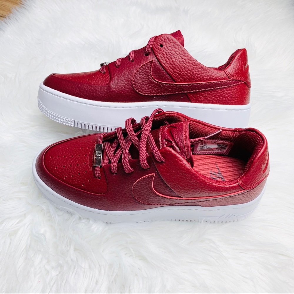 Nike Air Force 1 Sage Low Team Red - Picture 6 of 6